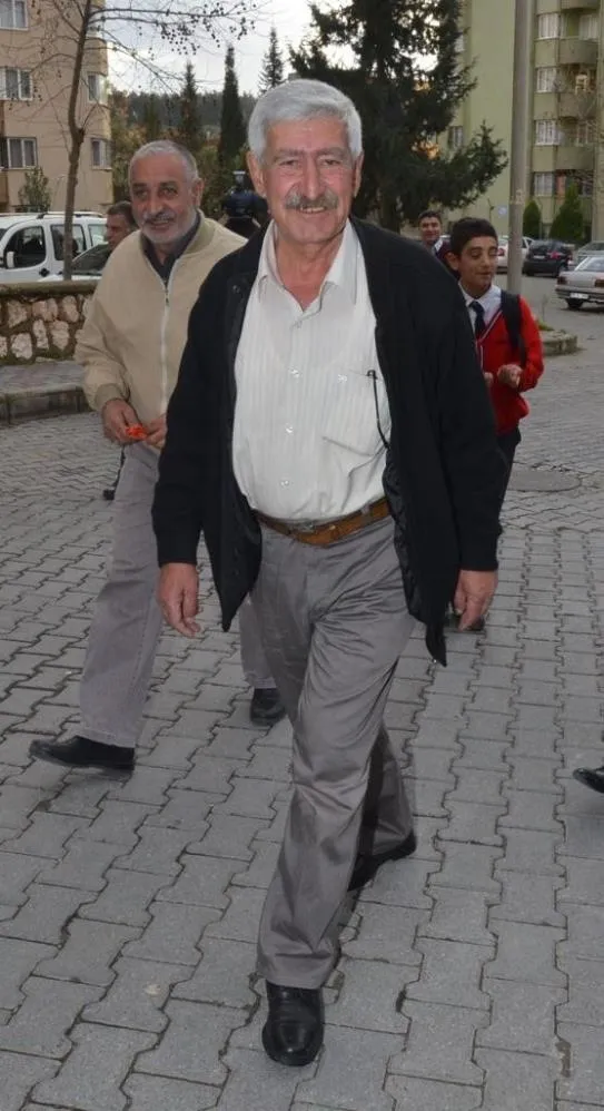 kemal-kilicdaroglunun-kardesi-celal-kilicdaroglu-vefat-etti-1668810644285.jpg