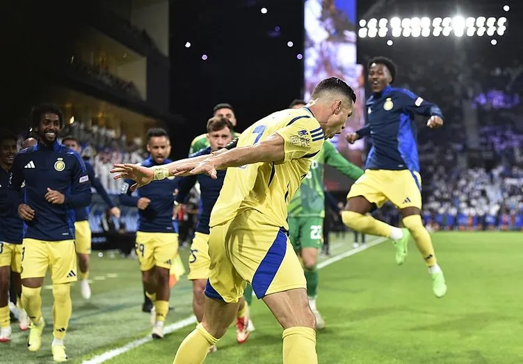 Son dakika haberi: Cristiano Ronaldo Jorge Jesus’u yıktı! Yaşlı kurt derbide yıldızlaştı, rekorunu geliştirdi...