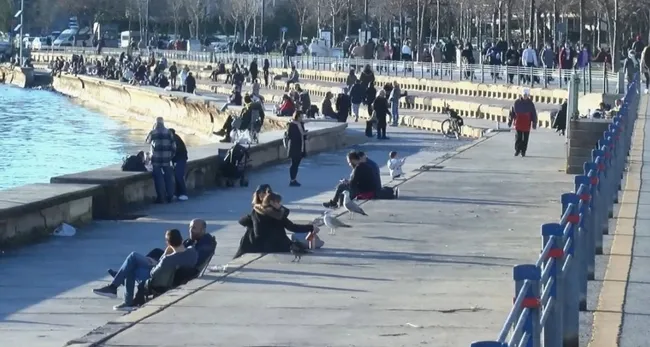 son-dakika-meteoroloji-uyardi-pastirma-sicaklari-geliyor-o-illerde-termometreler-32-dereceyi-gorecek-1761805520351.jpg (984×526)