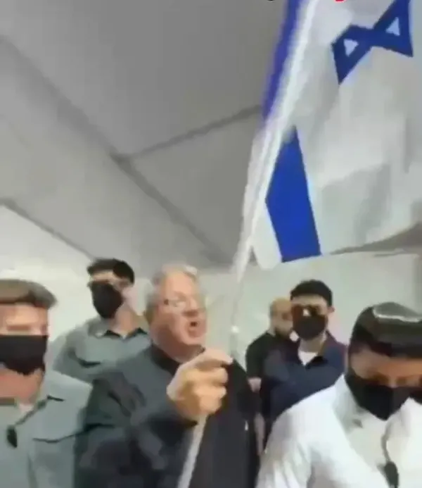katil-israilden-sumud-aktivistlerine-iskence-disisleri-barbar-zihniyetlerini-bir-kez-daha-gosterdiler-1779290612729.jpeg Katil İsrail'den Sumud aktivistlerine işkence! Türkiye'den peş peşe tepki: Barbar zihniyetlerini bir kez daha gösterdiler