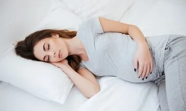 Hamilelikte uyku pozisyonu nasıl olmalı? Hamilelikte uyku için en rahat ve sağlıklı ideal yatış pozisyonları hangileri?