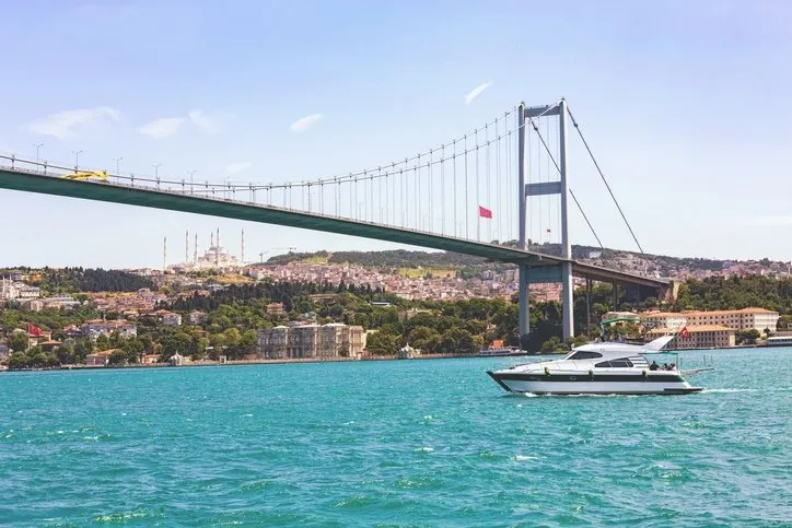 Mega yatların gövde gösterisi: Yüzen saraya 150 milyon Euro değer biçildi!