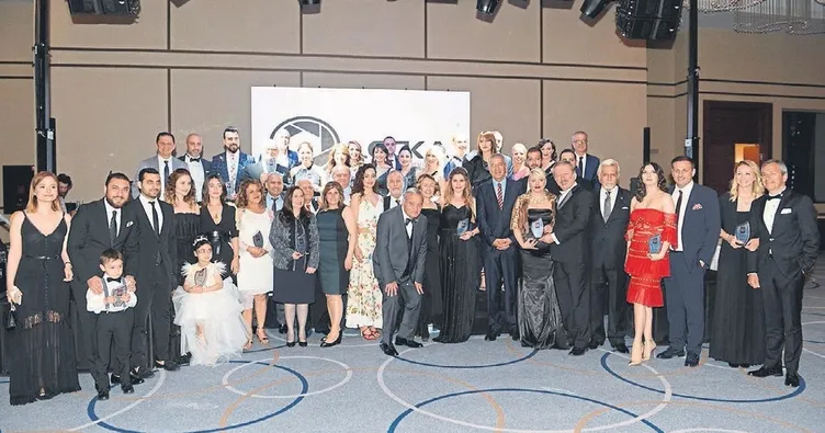 Başarılı iş insanları ödüllendirildi