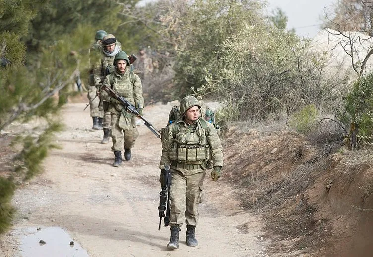 Afrin'e gerçekleştirilen Zeytin Dalı Operasyonu'ndan son kareler
