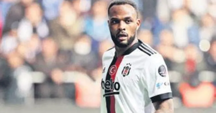 Olympiakos Larin’i kadrosuna katıyor
