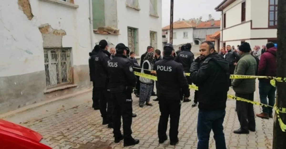 evinden uzaklastirilan koca otomobilinde piknik tupuyle isinmaya calisirken oldu son dakika yasam haberleri