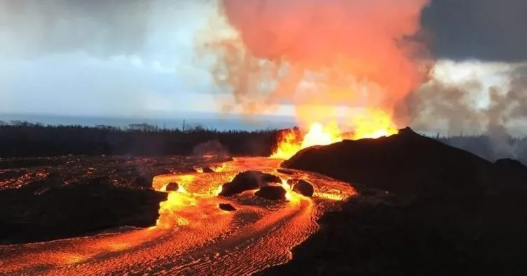 Hawaii’de yanardağı izlemek isteyenler gözaltında