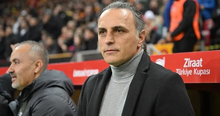 Kocaelispor, teknik direktör Mustafa Gürsel’le anlaştı