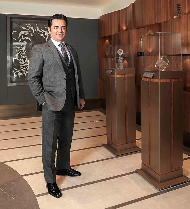 Fatih Terim’in avukatlarından Hakan Ateş’e: Seçil Erzan’ı resmen kafeslemiş! Sorduk bunları ama…