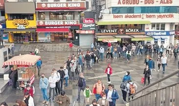Böyle bir kuyruk daha önce hiç görmedik #istanbul Böyle bir kuyruk daha önce hiç görmedik #istanbul