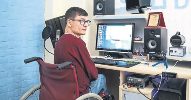 Müzik tutkusu hayata bağladı