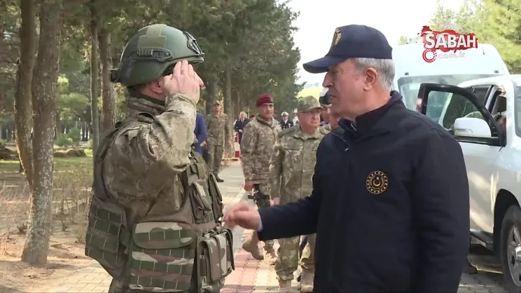 Bakan Akar ve beraberindeki TSK komuta kademesi Gökçeada’da | Video