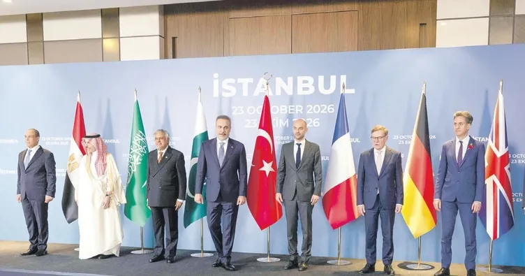 İstanbul’daki tarihi zirve dünya basınında: Benzeri yok