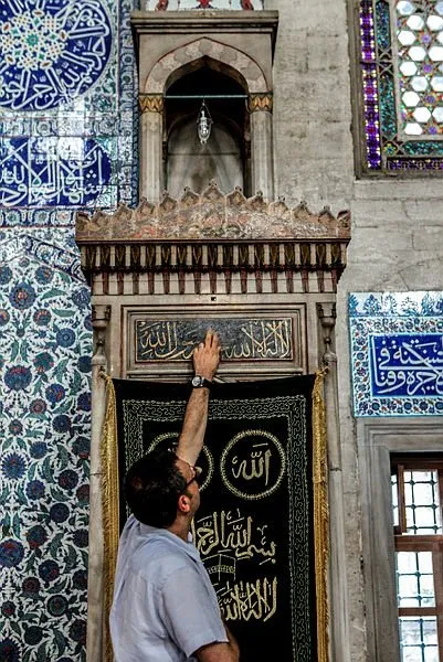 Bu camide cennetten parçalara dokunmak mümkün