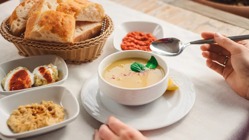 Akşam yemek yeme saati kaç olmalı?