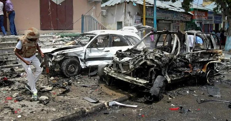 Somali’de bomba yüklü araç patladı: 10 yaralı!