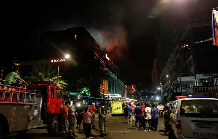 Filipinler’de gazinoya saldırı! Çok sayıda ölü var