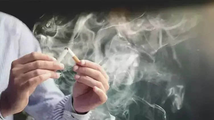 Sigara dumanı orucu bozar mı, etkiler mi? Diyanet açıklaması ile sigara ve nargile dumanı solumak orucu zedeler mi?