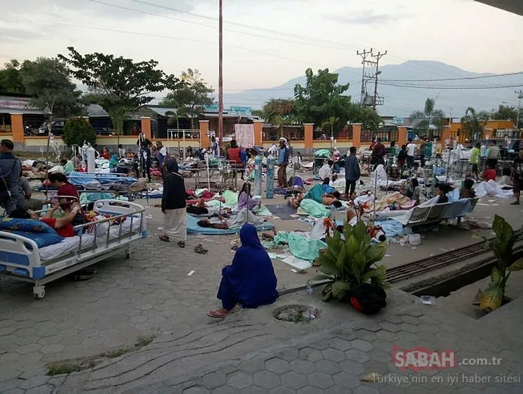 Deprem ve tsunamiyle sarsılan Endonezya’da ölü sayısı artıyor