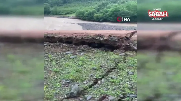 Heyelan anı kamerada...İstinat duvarı böyle çöktü | Video