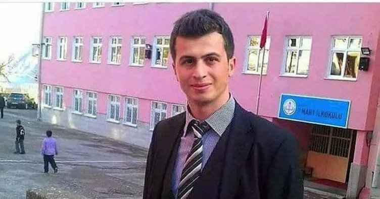 Öğrencileri, PKK’lı teröristlerce şehit edilen Necmettin Öğretmen’i karne gününde unutmadı