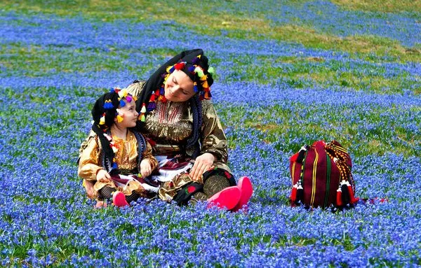 'Mor yayla'ya ziyaretçi akını