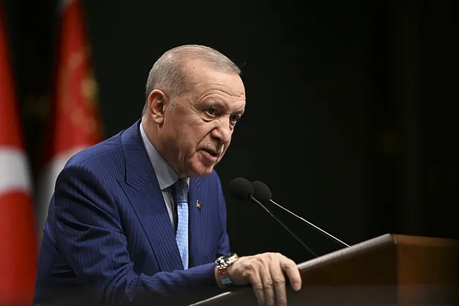 son-dakika-baskan-erdogandan-kahramanmaras-ve-sanliurfadaki-okul-saldirilarina-iliskin-aciklama-failler-toplum-1776705740725.jpeg SON DAKİKA: Başkan Erdoğan’dan Kahramanmaraş ve Şanlıurfa'daki okul saldırılarına ilişkin açıklama: Failler toplumu terörize etmek istiyor