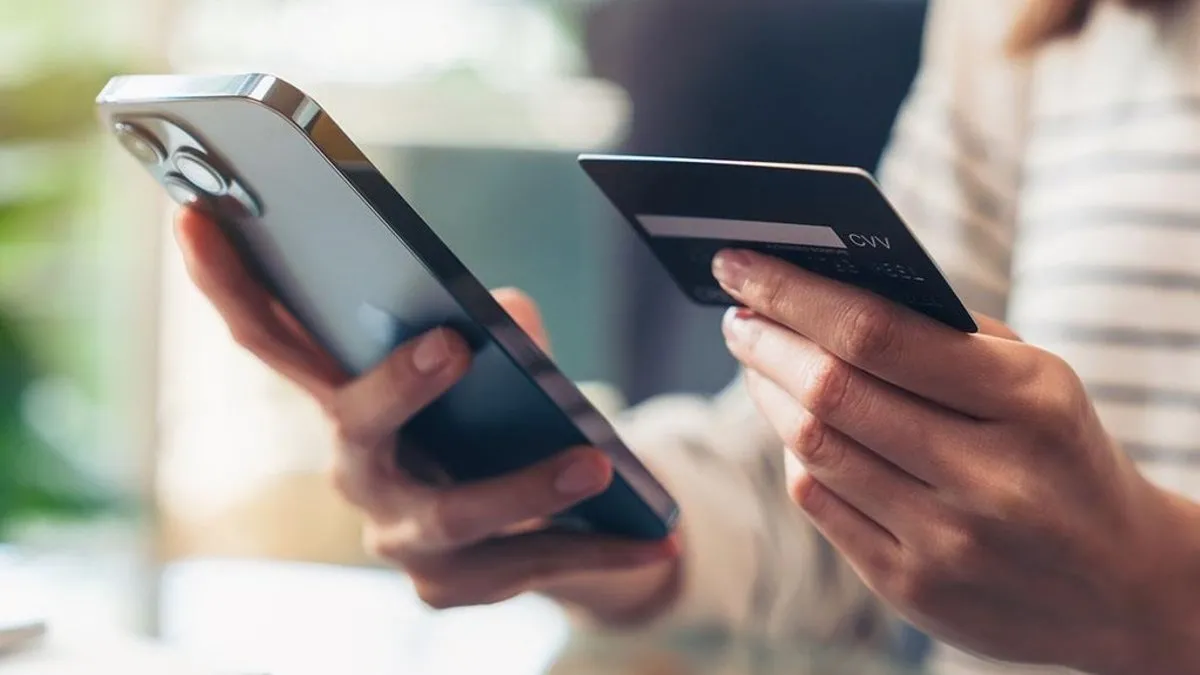 BDDK’dan yeni düzenleme... Cep telefonlarına taksit imkanı geliyor