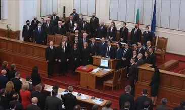 Son dakika: Bulgaristan’da üçlü koalisyon hükümeti güven oyu alamadı