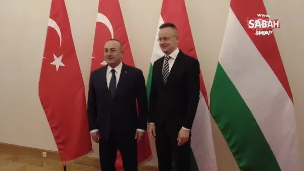 Bakan Çavuşoğlu, Macaristanlı mevkidaşı Szijjarto ile görüştü | Video
