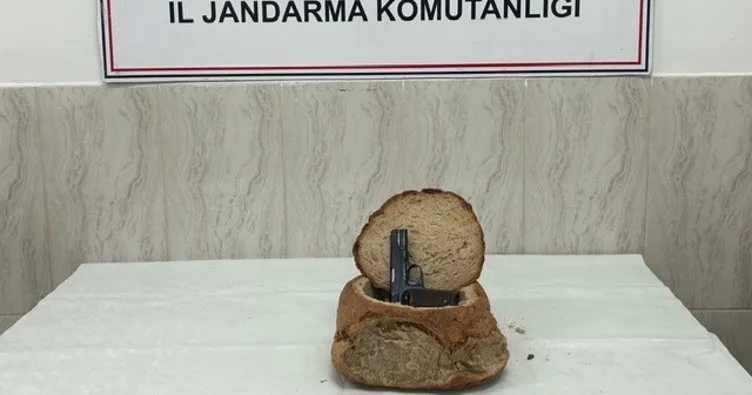 Meşhur Araköy ekmeğinden kaçak silah çıktı