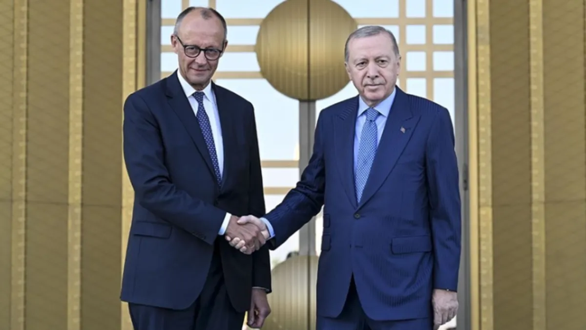 Son Dakika | Başkan Erdoğan Friedrich Merz ile görüştü! Dikkat çeken NATO ve Avrupa mesajı Son Dakika | Başkan Erdoğan Friedrich Merz ile görüştü! Dikkat çeken NATO ve Avrupa mesajı