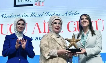 Emine Erdoğan’dan Esra Masatlı’ya plaket #hatay
