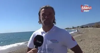 Mersin’den Kıbrıs’a tek başına yüzüyor | Video