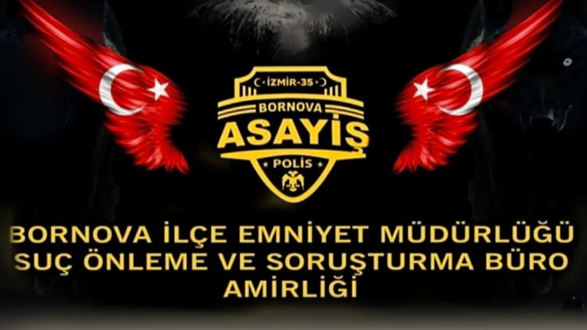 İzmir’de silah kaçakçılığı operasyonu: Aile apartmanına baskın yapıldı! 3 kişi tutuklandı İzmir’de silah kaçakçılığı operasyonu: Aile apartmanına baskın yapıldı! 3 kişi tutuklandı