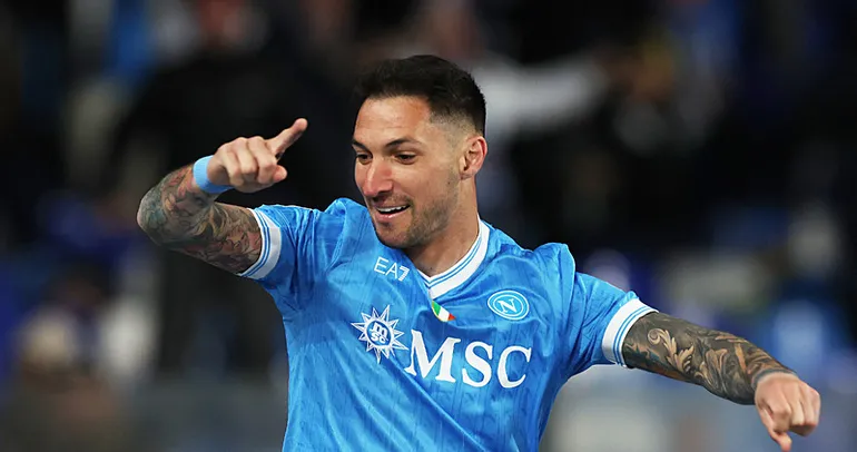 Napoli, Milan’ı tek golle yıktı!