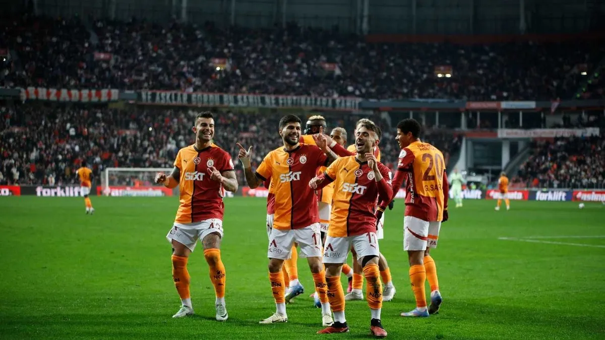 Gala...                    </div>
                    <div class=