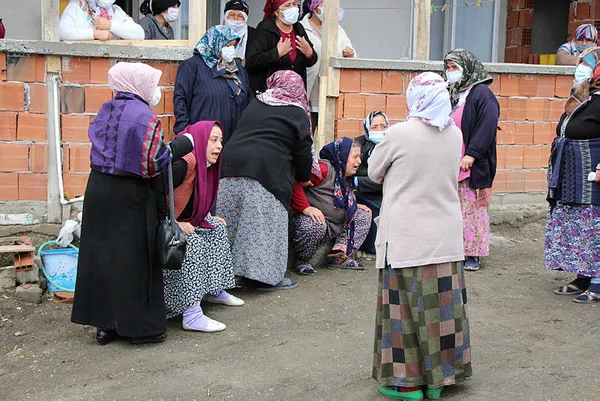 Amasya’da 7 aylık hamileyken koronavirüse yenik düşen Müjgan Yiğit’in son isteği yerine getirildi - 4