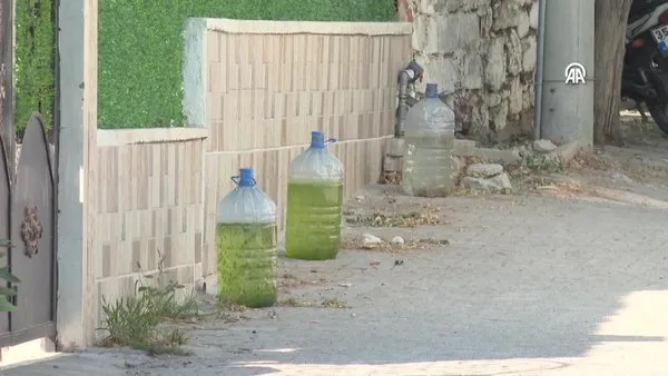 İzmir'de sürekli su kesintisi uygulanan mahallenin sakinleri çözüm bekliyor | Video