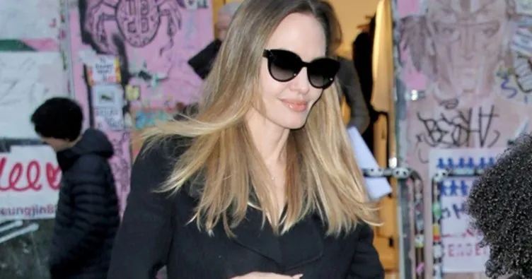 Angelina Jolie yeni imajıyla hayran bıraktı! Dönüşümünün ardındaki o sebep ise...