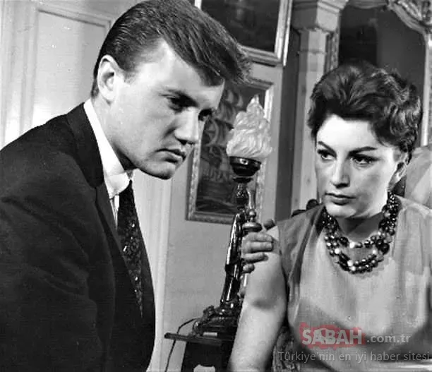 Yeşilçam altın çocuğu Göksel Arsoy’un oğlu da ünlü çıktı! Meğer Ebru Gündeş’le...