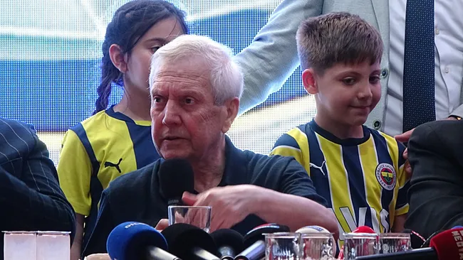 aziz-yildirimdan-alex-aciklamasi-ihtiyac-olursa-memnuniyetle-1780310322817.jpg