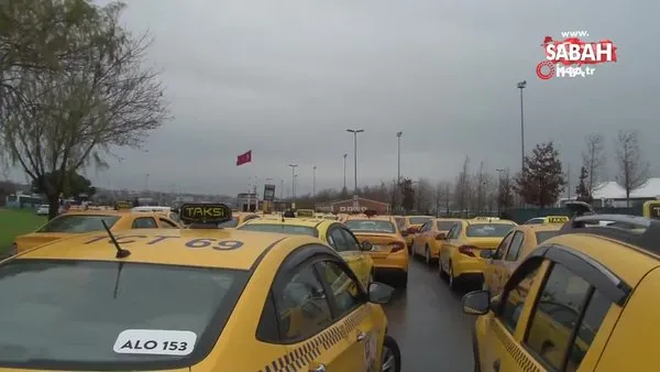 Yenikapı'da taksimetre ayarı için kilometrelerce kuyruk oluştu | Video