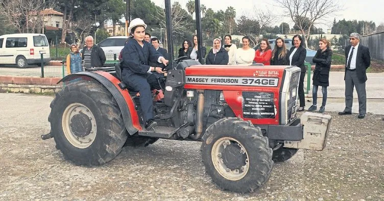 Traktör koltuğu kadınlara emanet
