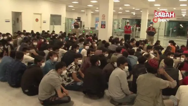 221 Afgan göçmen ülkelerine gönderildi | Video