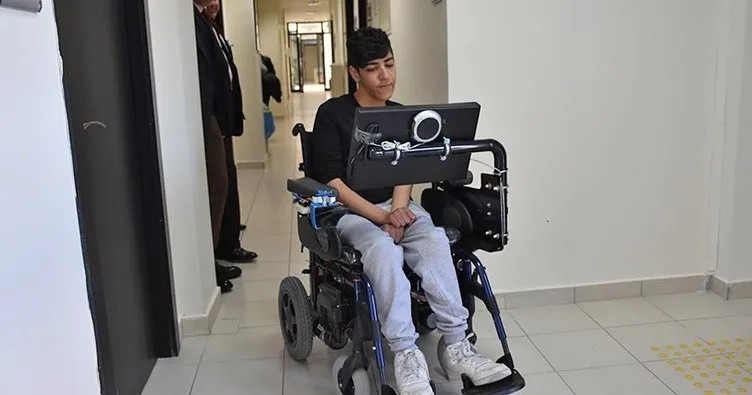 Göz hareketleriyle çalışan tekerlekli sandalye geliştirdiler