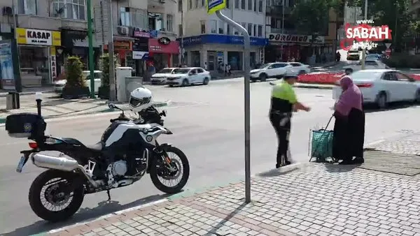 Bursa'da trafik polisinden alkışlanacak hareket