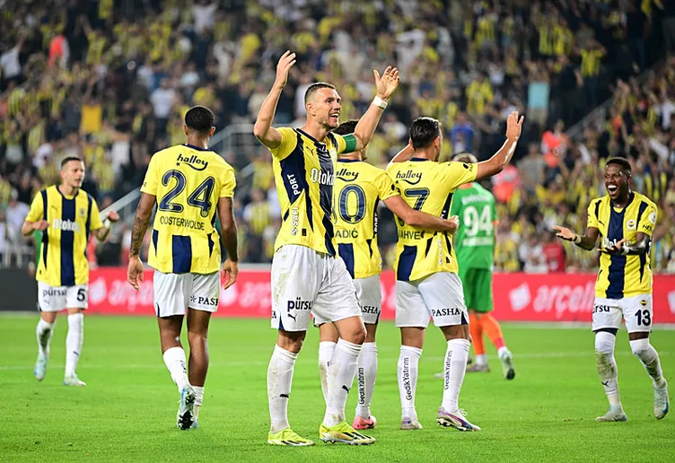 SON DAKİKA FENERBAHÇE HABERİ: Medina transferinde flaş gelişme! Başkan Riquelme’den olay sözler: Saygı gösterilmeli