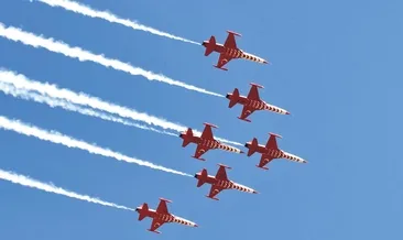 Türk yıldızları nefes kesti