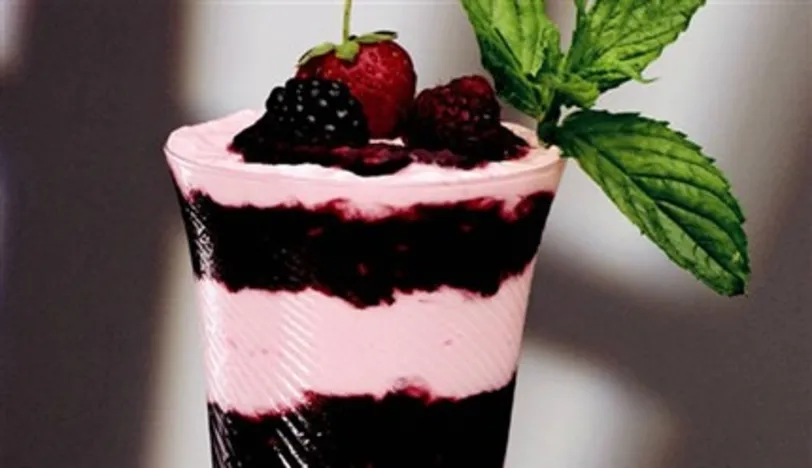 Dağ Meyveli Smoothie